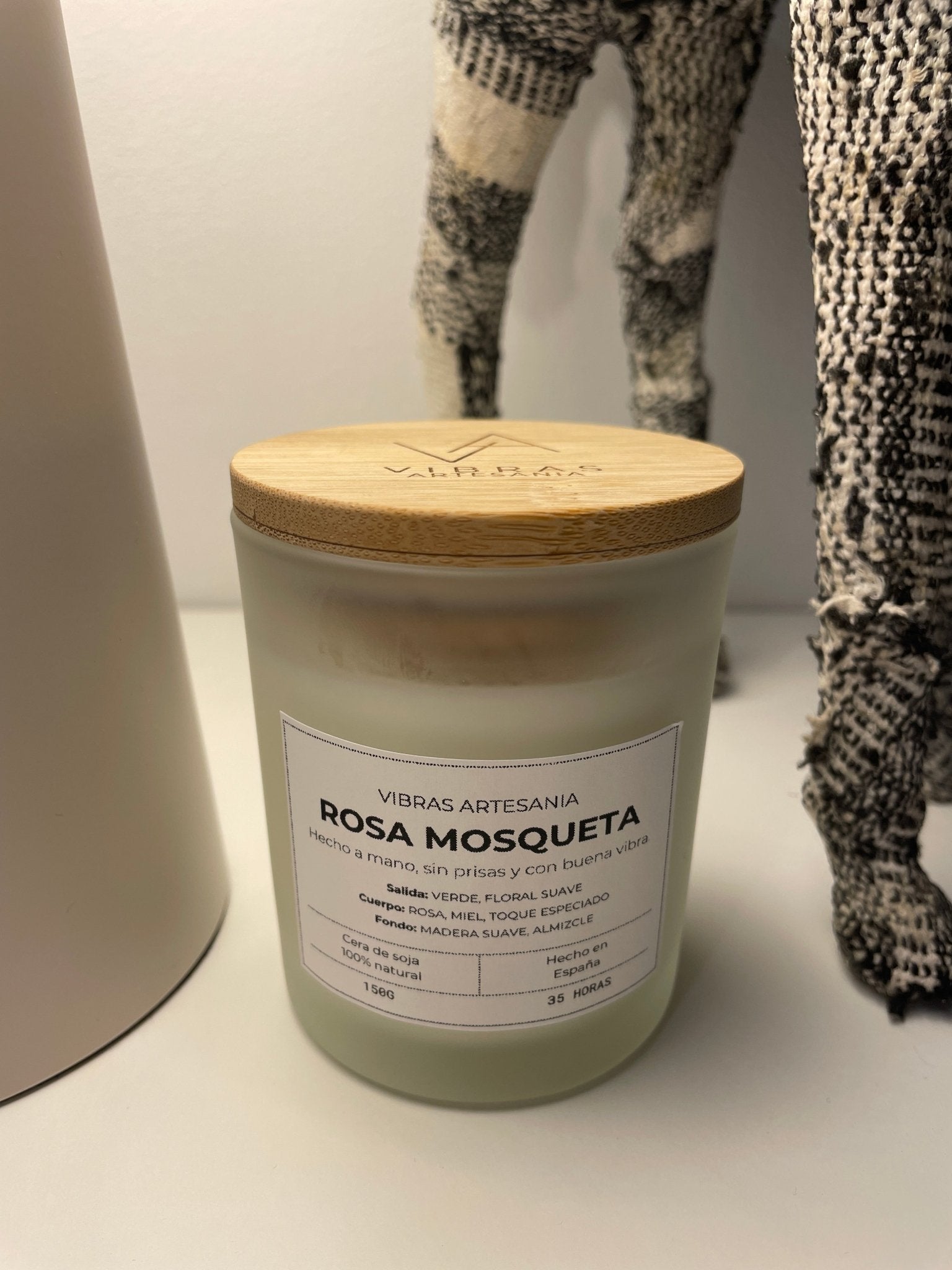 Vela Aromática Rosa Mosqueta 150gr - Vibras Artesanía